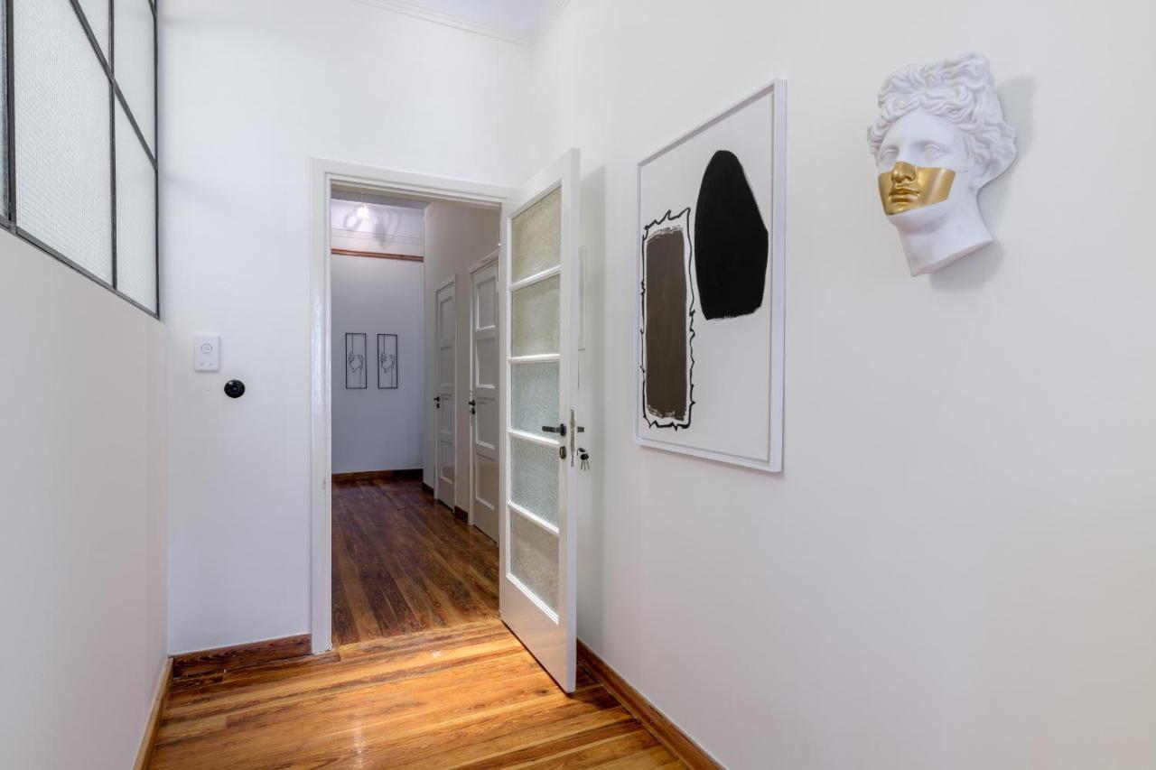 3Bdr Modern Design & Bright Interiors In Plaka Apartment Athena Bagian luar foto