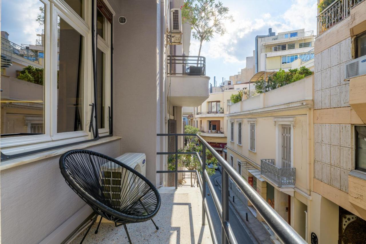 3Bdr Modern Design & Bright Interiors In Plaka Apartment Athena Bagian luar foto