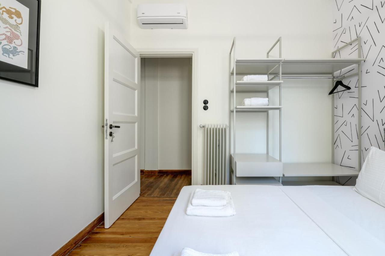 3Bdr Modern Design & Bright Interiors In Plaka Apartment Athena Bagian luar foto